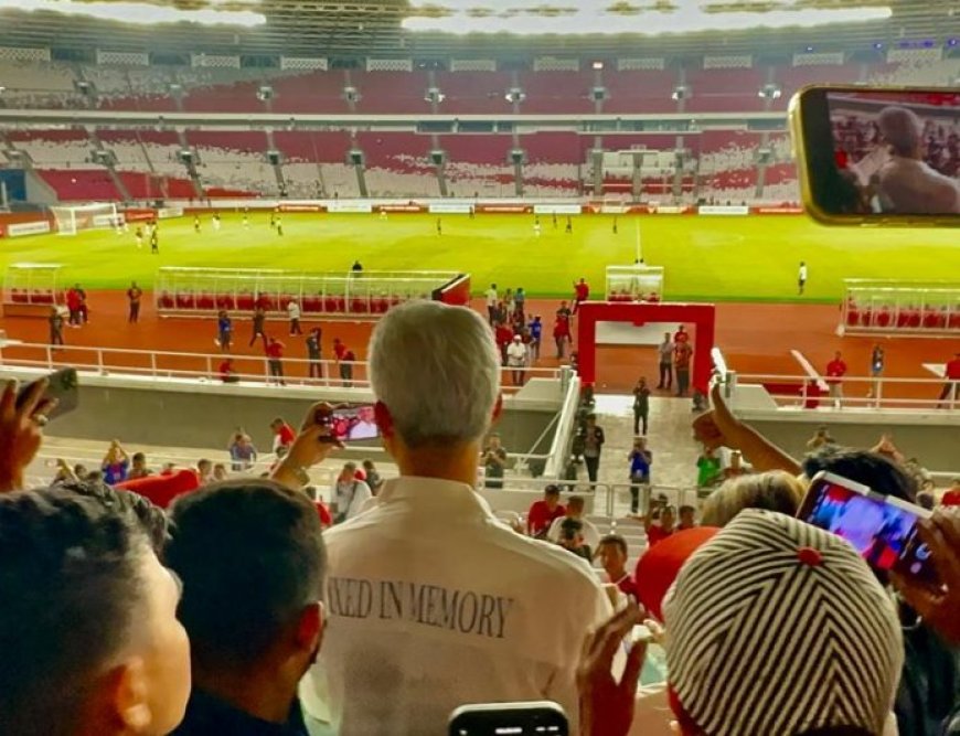 Tonton Langsung Laga Final Liga Kampung Soekarno Cup di GBK, Ganjar Diteriaki Presiden Oleh Penonton