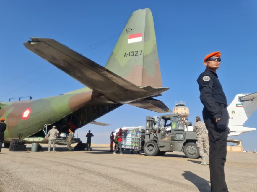 Hercules TNI AU Tiba di Jeddah Lanjutkan Misi Kemanusiaan ke Palestina