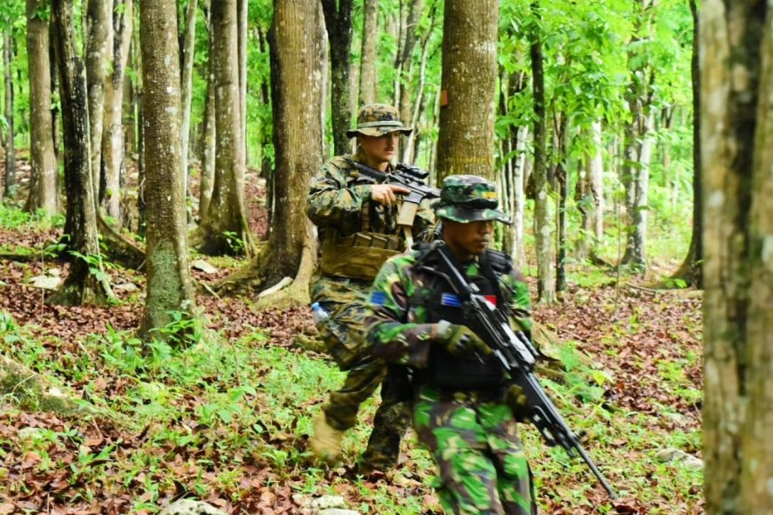 Korps Marinir TNI AL dan US Marforpac Latihan Pertempuran Hutan