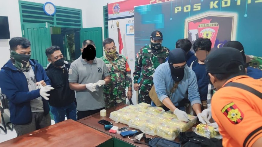 Satgas Pamtas Yonarmed 10 Kostrad Kembali Berhasil Amankan Sabu Seberat 15.5 Kilogram