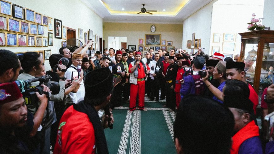 Sosok Tegas Dan Berani Mahfud Didapuk Jadi Warga Kehormatan Jawara Pantura Banten