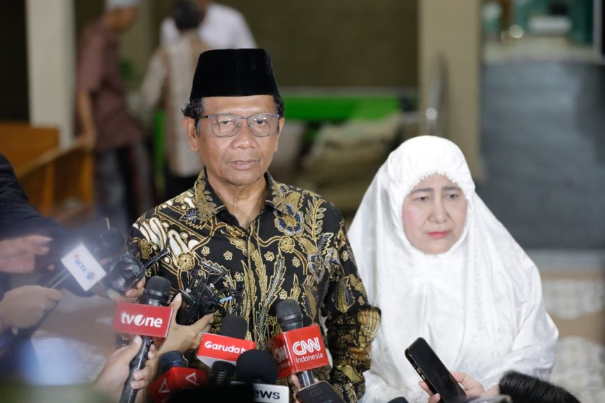 Mahfud Respons Positif Rencana Presiden Angkat Hadi Tjahjanto Sebagai Menko Polhukam