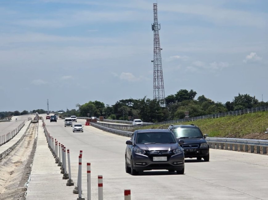 Hari Pertama Dibuka Fungsional, Lebih dari 5.800 Kendaraan Lewati Jalur Fungsional Jalan Tol Solo - Yogyakarta