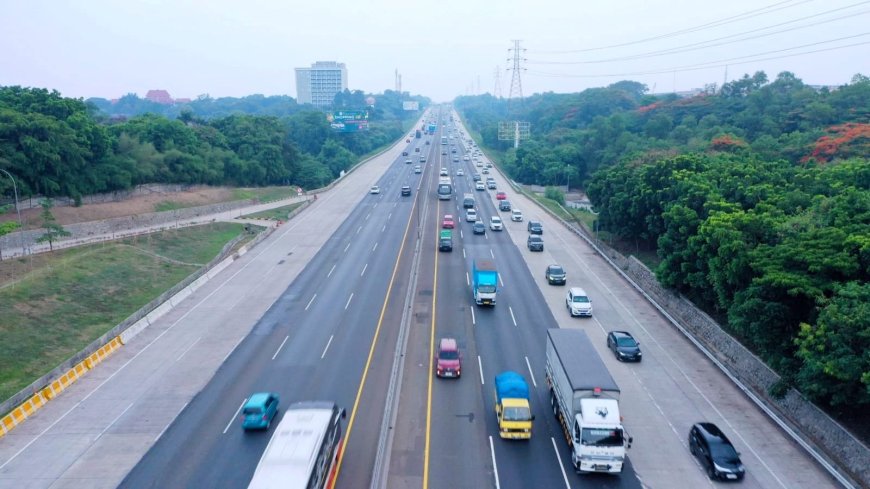 Libur Panjang Usai, Jasa Marga Catat 335 Ribu Kendaraan Kembali ke Jabotabek