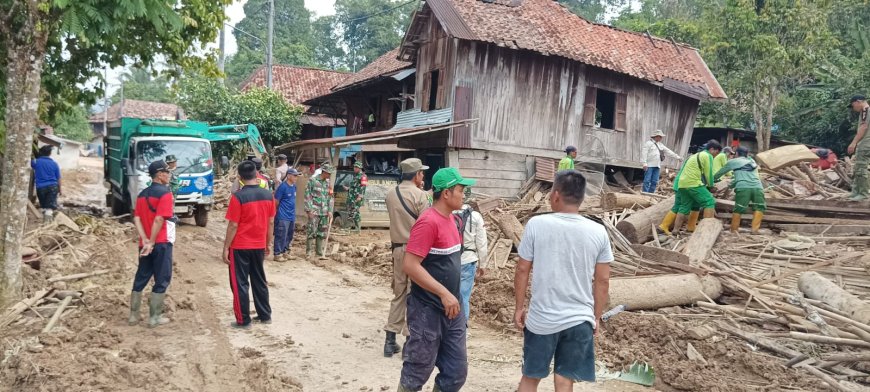 Pencarian Satu Korban Hilang Akibat Banjir di Kabupaten OKU Dihentikan