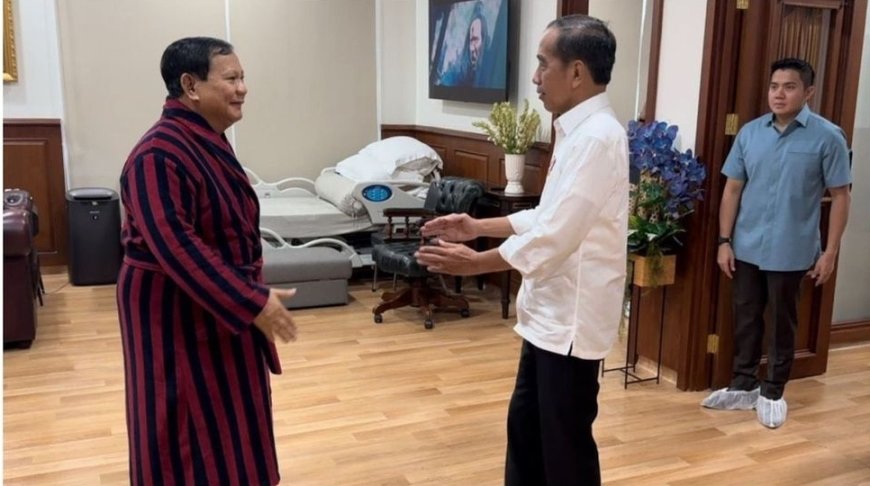 Usai Sukses Jalani Operasi Kaki, Menhan Prabowo Dikunjungi Jokowi