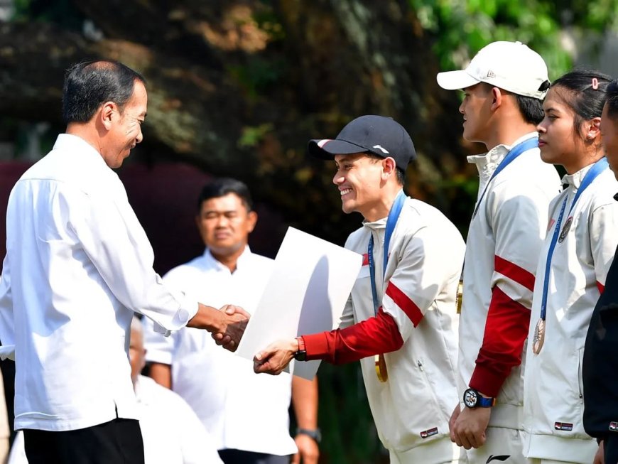 Jokowi Beri Bonus Kepada Atlet Olimpiade Paris 2024