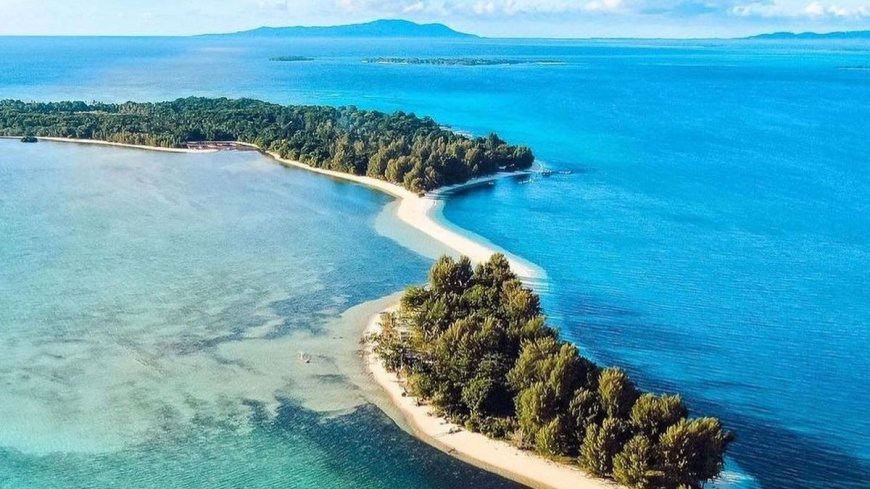 Bikin Bangga ! 2 Pulau di Indonesia Jadi Pulau Terbaik di Asia